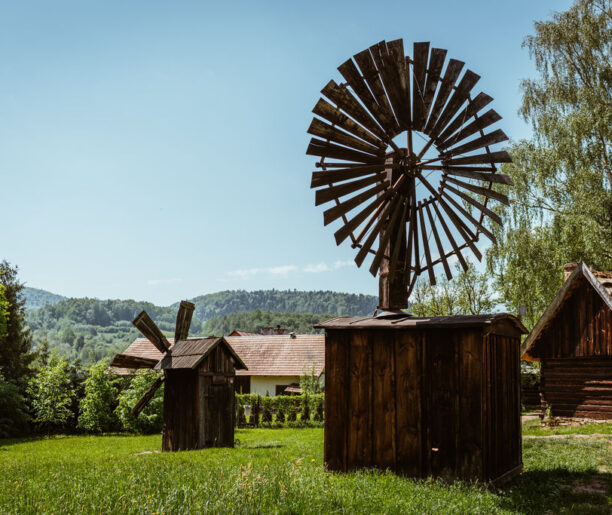 Wiatrak z Ropy