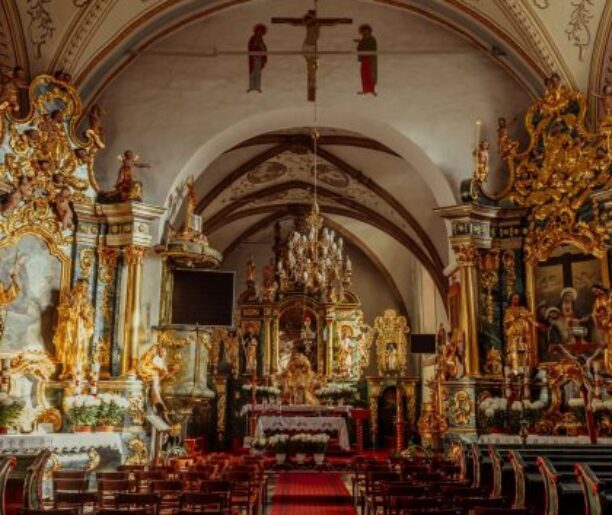 Kościół pw. Wszystkich Świętych w Kacwinie