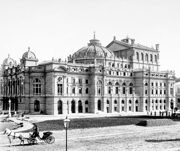 Teatr czy wodociągi? Teatr Miejski w Krakowie