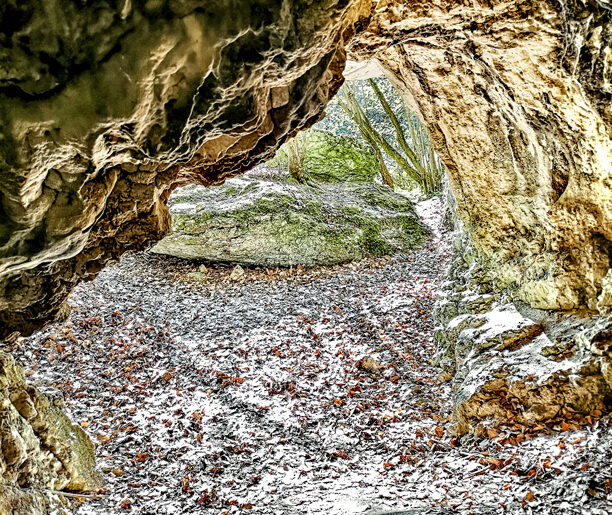 Jaskinia na Łopiankach