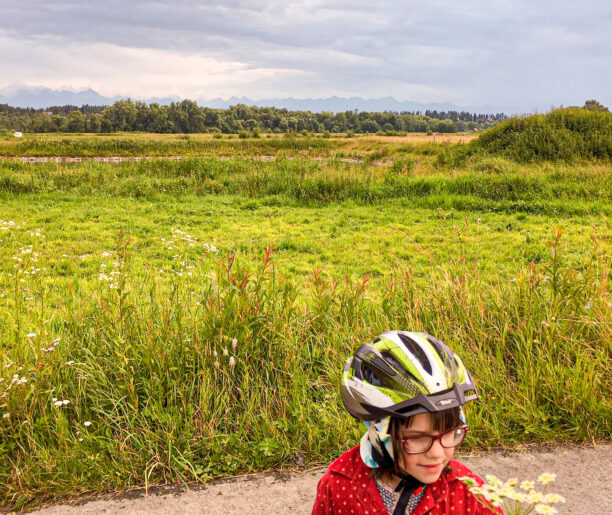 Od jaskini do dworu polskiego, rowerowa podróż w czasie