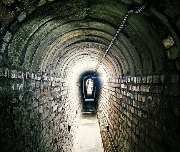 Wieża obronna oraz tunele pod zamkiem