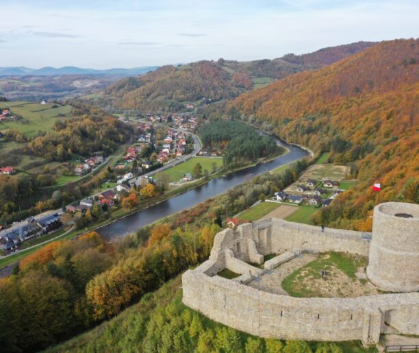 ruiny zamku w Rytrze